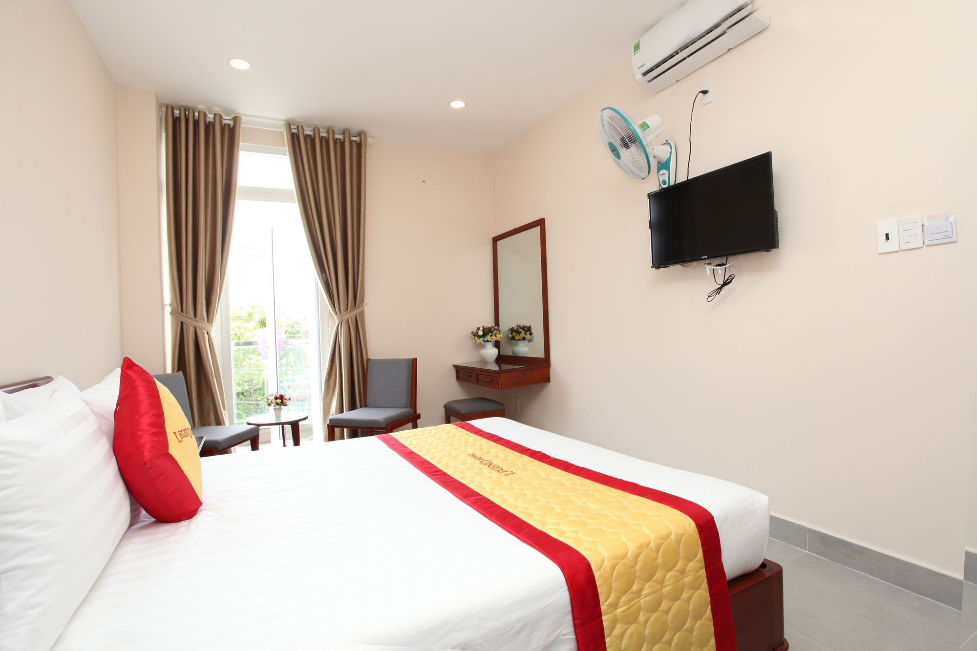 Legend Hotel Bandar Ho Chi Minh Luaran gambar